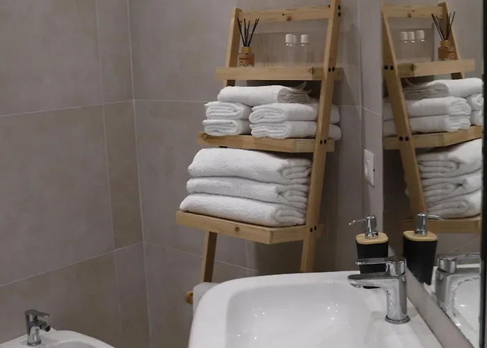 Anoor Azure * Durrës